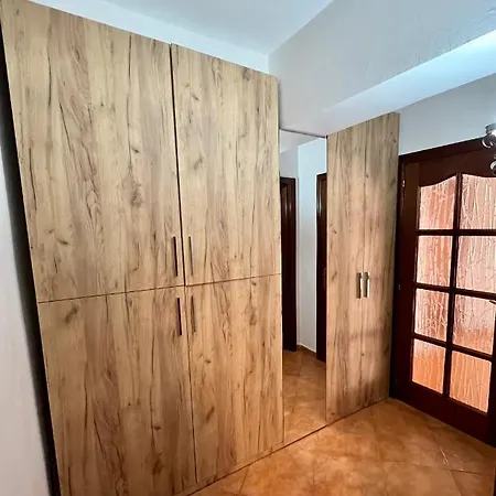 In Skanderbeg Square - Center 1 Apartment *