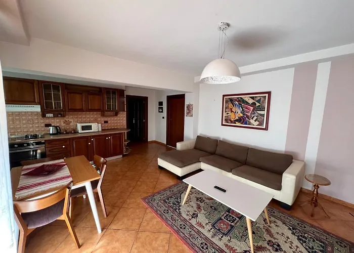 شقة In Skanderbeg Square - Center 1 *